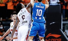 开云体育官网-江苏男篮取得关键胜利，实现反弹