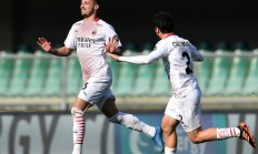 开云在线赛事平台-包含AC米兰轻取马赛，阿什拉夫刷新纪录的词条