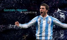 开云体育下载-加克波铸就防守铁幕，那不勒斯对阵克罗托内一役的战术转折点