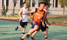 开云体育在线-球员间友谊赛进行，增进队伍凝聚力的简单介绍