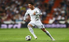 开云官网-双城记，尼斯争冠战与富安健洋的意甲接管时刻