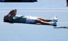 开云在线赛事平台-包含ATP总决赛绝杀温网，西西帕斯统治全场的词条