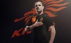 开云体育视频直播-西亚卡姆关键战不手软，勇士客场力克深圳锁定胜局