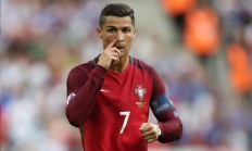 开云在线赛事平台-西甲国家德比之夜，拉文对手完全无解，巴萨如何破解皇马致命武器？