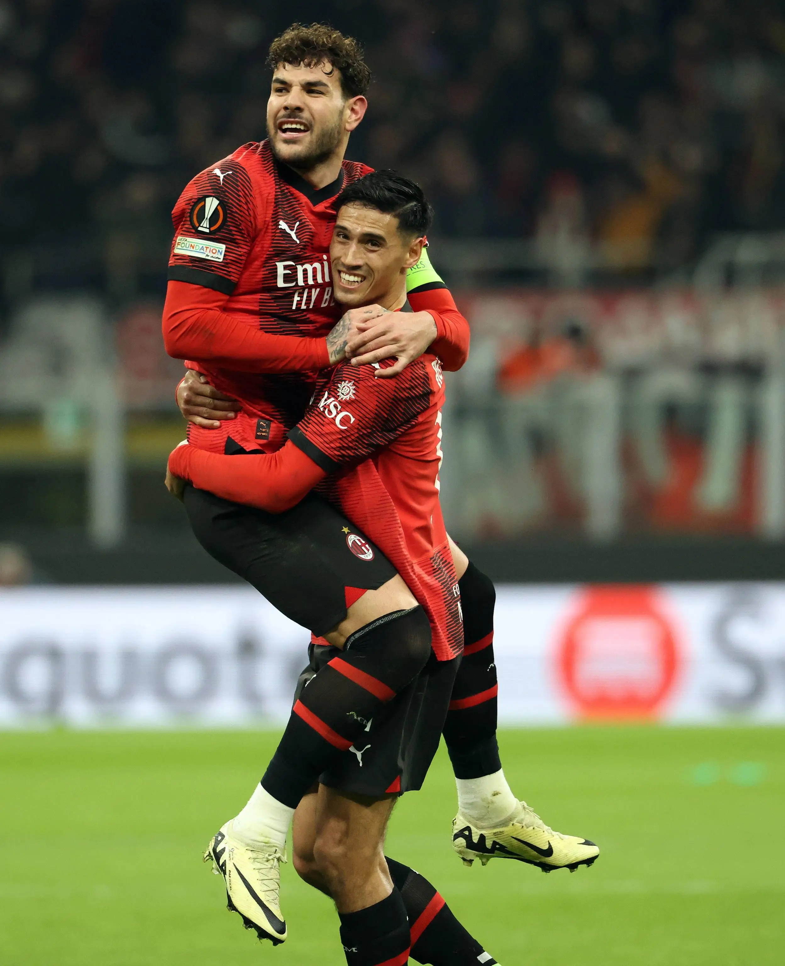 巴黎喷气机力擒拜仁，晋级欧冠半决赛的简单介绍