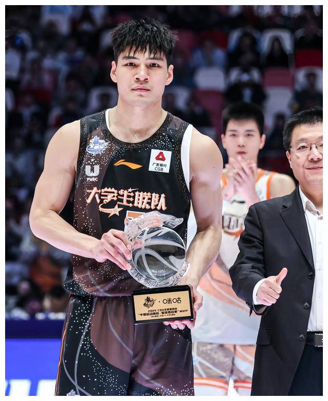 大赛中新秀已崭露头角标志着风格的简单介绍