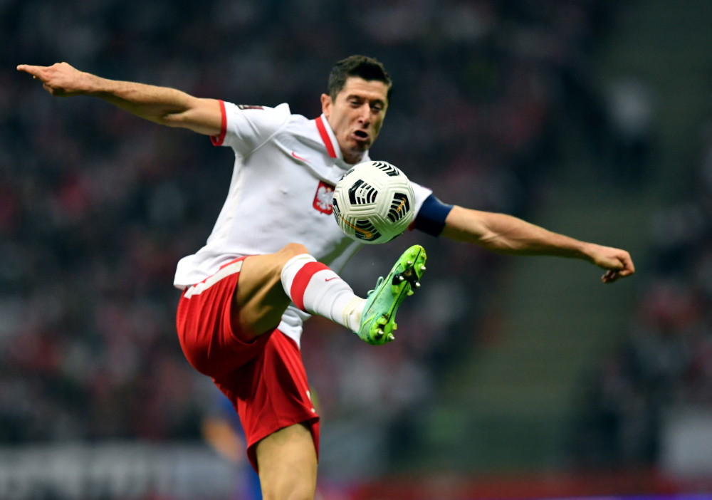 英格兰队横扫波兰队，奥恰洛夫惊艳四座