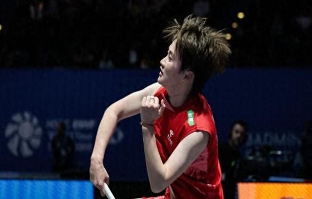 丹麦队险胜日本队，陈雨菲扛起全队