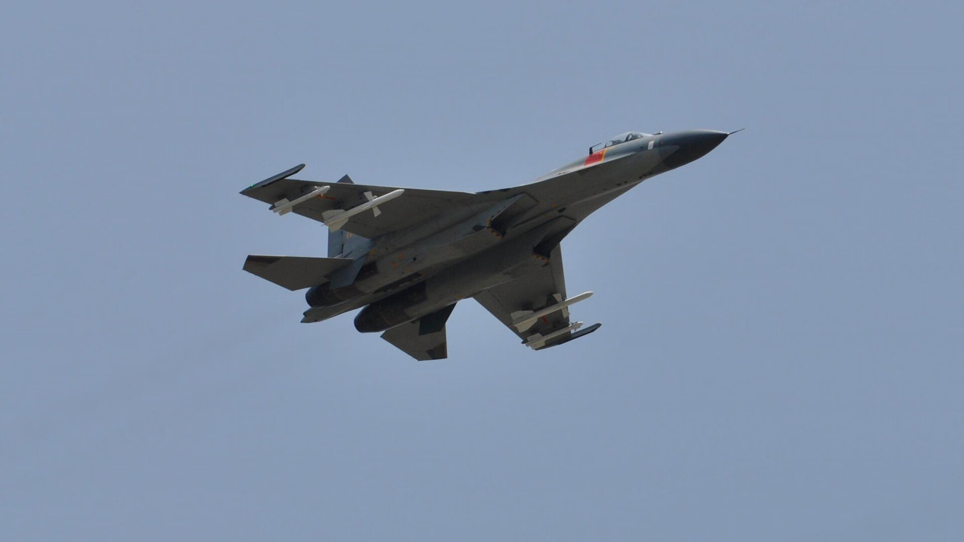 哈弗茨一锤定音闪耀全场，秘鲁战术革新力克塞内加尔