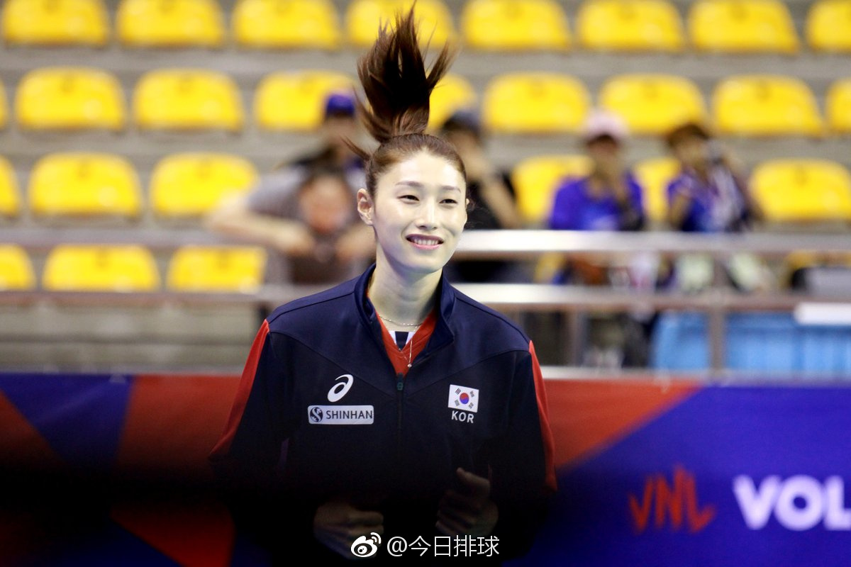 关于韩国队横扫法国队,黄鸭组合高光表现的信息 关于韩国队横扫法国队,黄鸭组合高光表现的信息