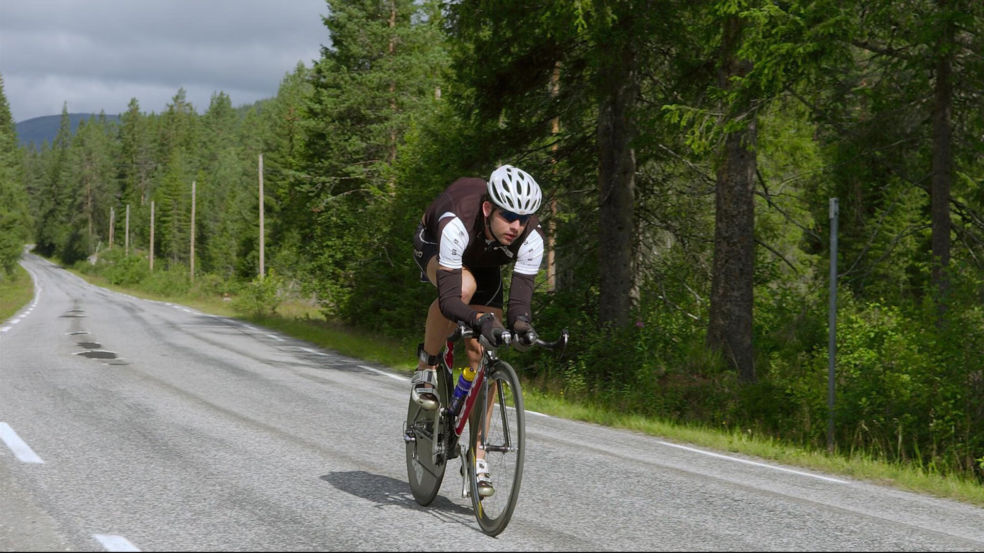 巴雷拉无解统治,雷恩打穿墨西哥—战术解析与赛场启示