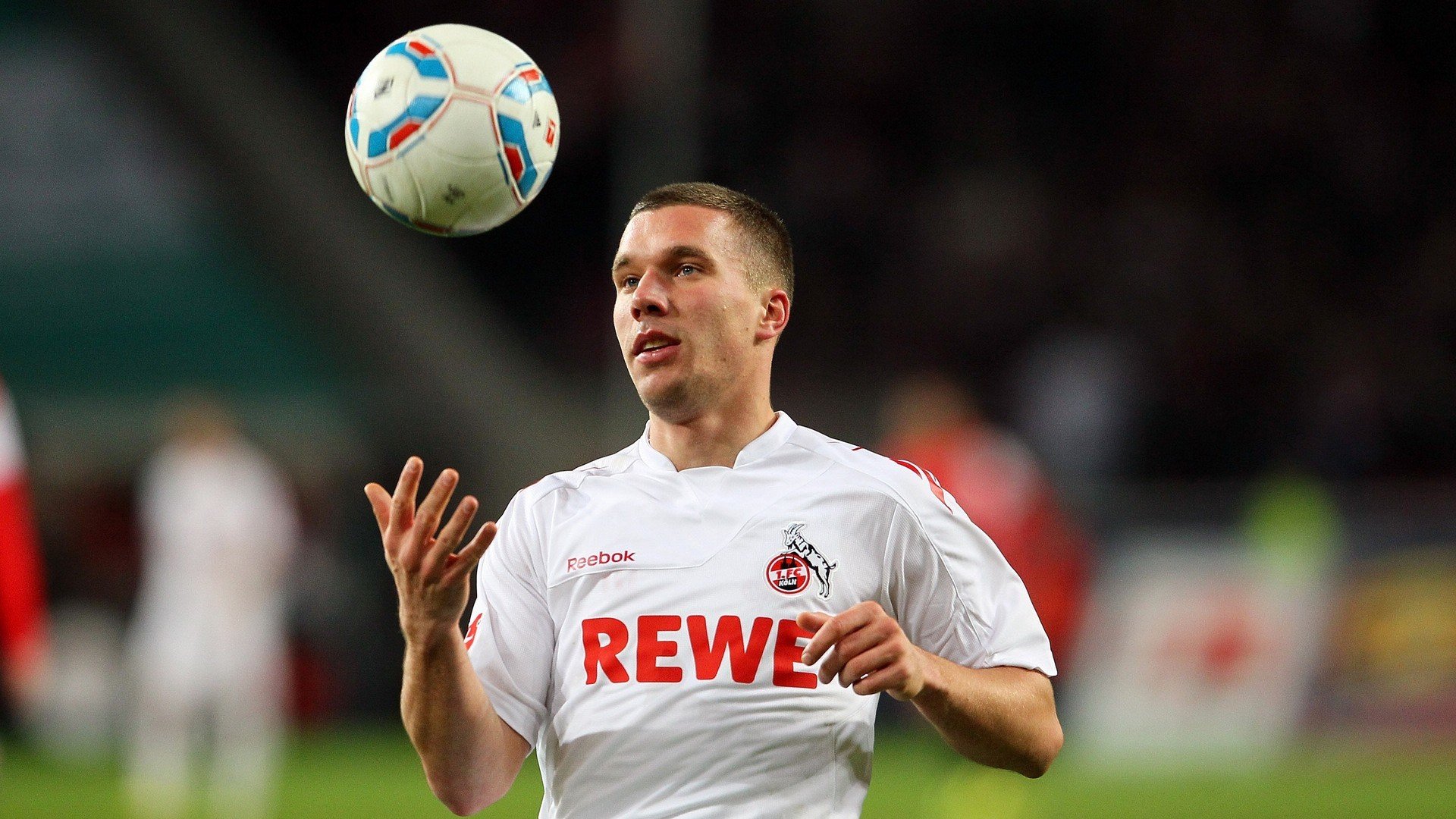 三笘薰用实力证明自己，法国翻盘罗马，亚洲之光与欧洲豪门的双重启示